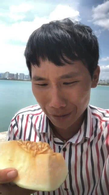 娱乐吃瓜摄影师是谁啊,卓伟如何成为娱乐圈风云人物